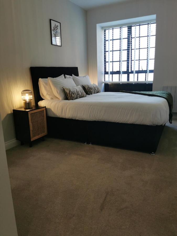 Axiom - Beautiful Stylish 2 Bed. Apartamento